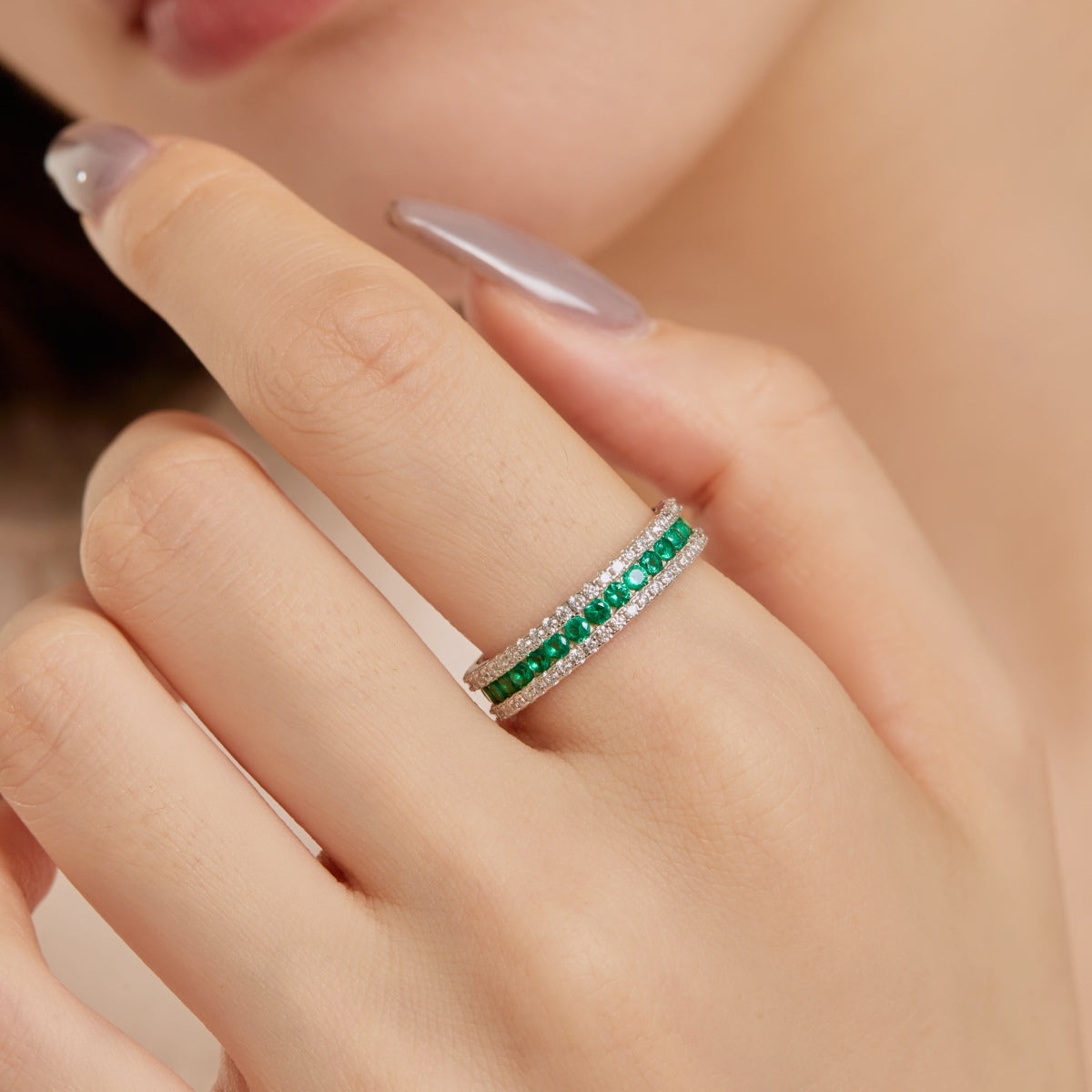 [Elitejewels]Delicate Colorful Round Cut Daily Ring