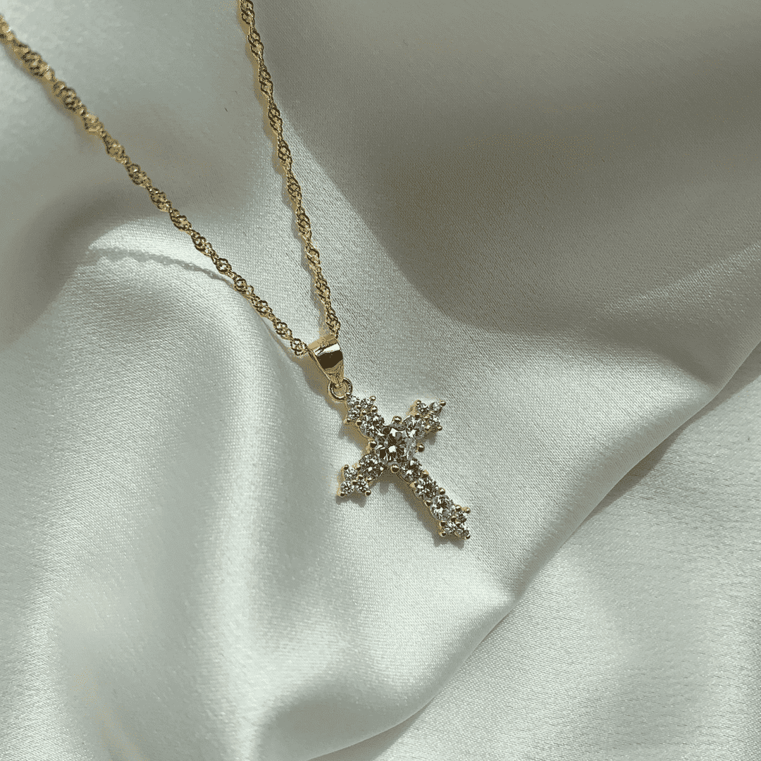 [Elitejewels]Delicate Cross Shape Necklace