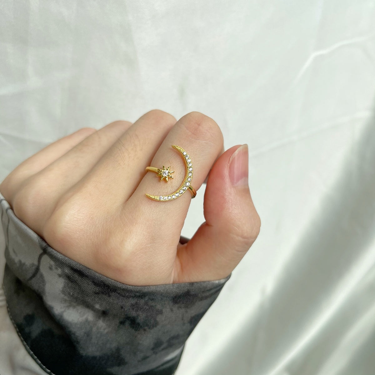 [Elitejewels]Ewigkeitsring mit Mond und Stern