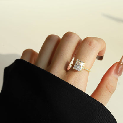 [Elitejewels]4.0 Carat Luxurious Engagement Ring