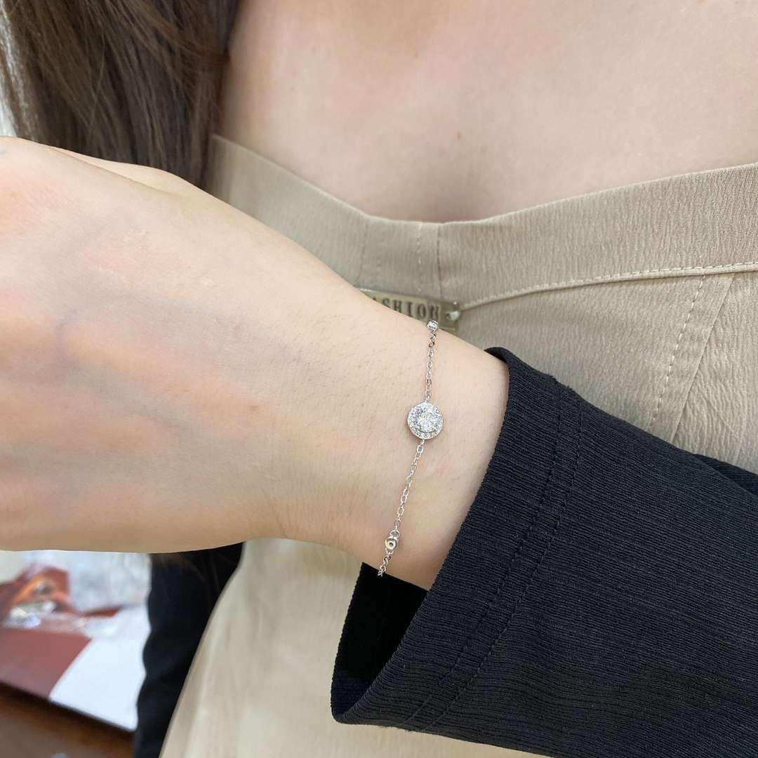 [Elitejewels] 輝くラウンドカットシェイプブレスレット