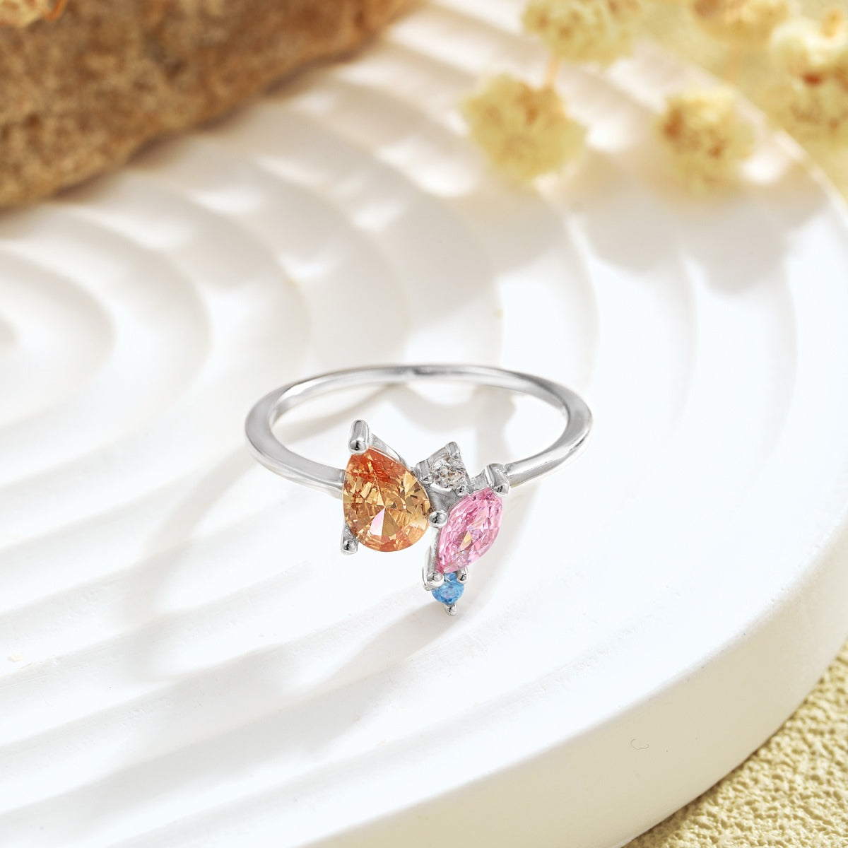 [Elitejewels]Radiant Colorful Multi Cut Daily Ring