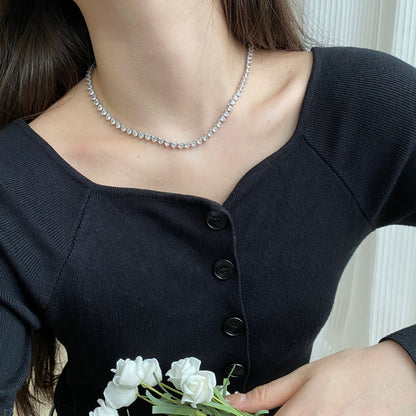 [Elitejewels]装飾ハートカットテニスネックレス