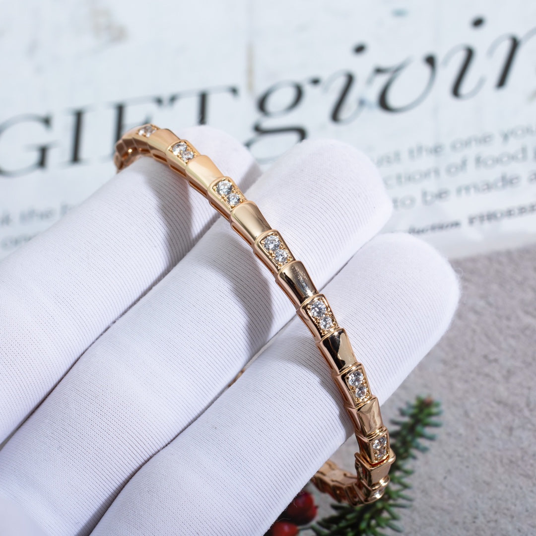 [Elitejewels]SERPENTI BRACELET PINK GOLD DIAMOND