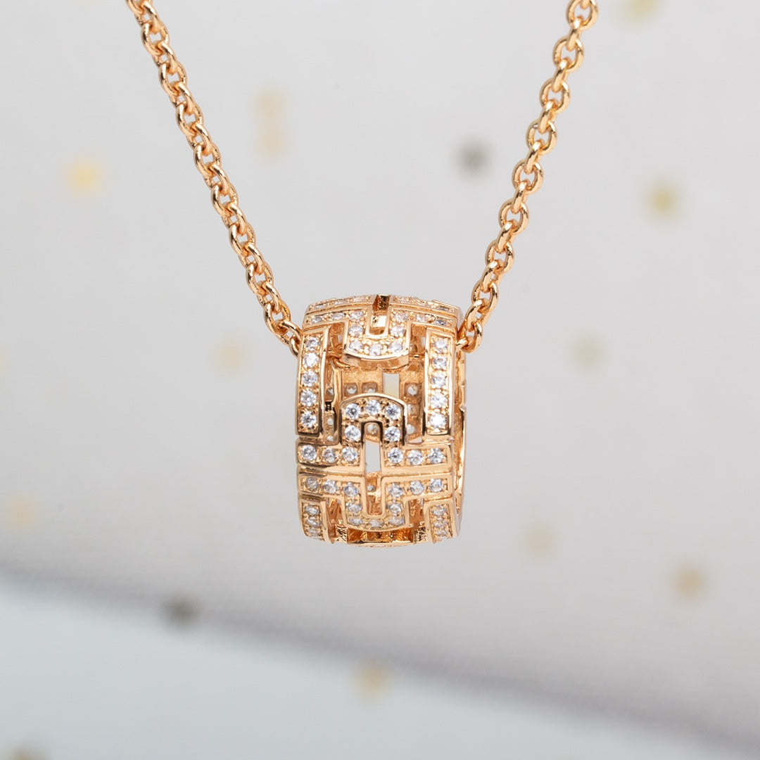 [Elitejewels]PARENTESI NECKLACE PINK GOLD DIAMOND