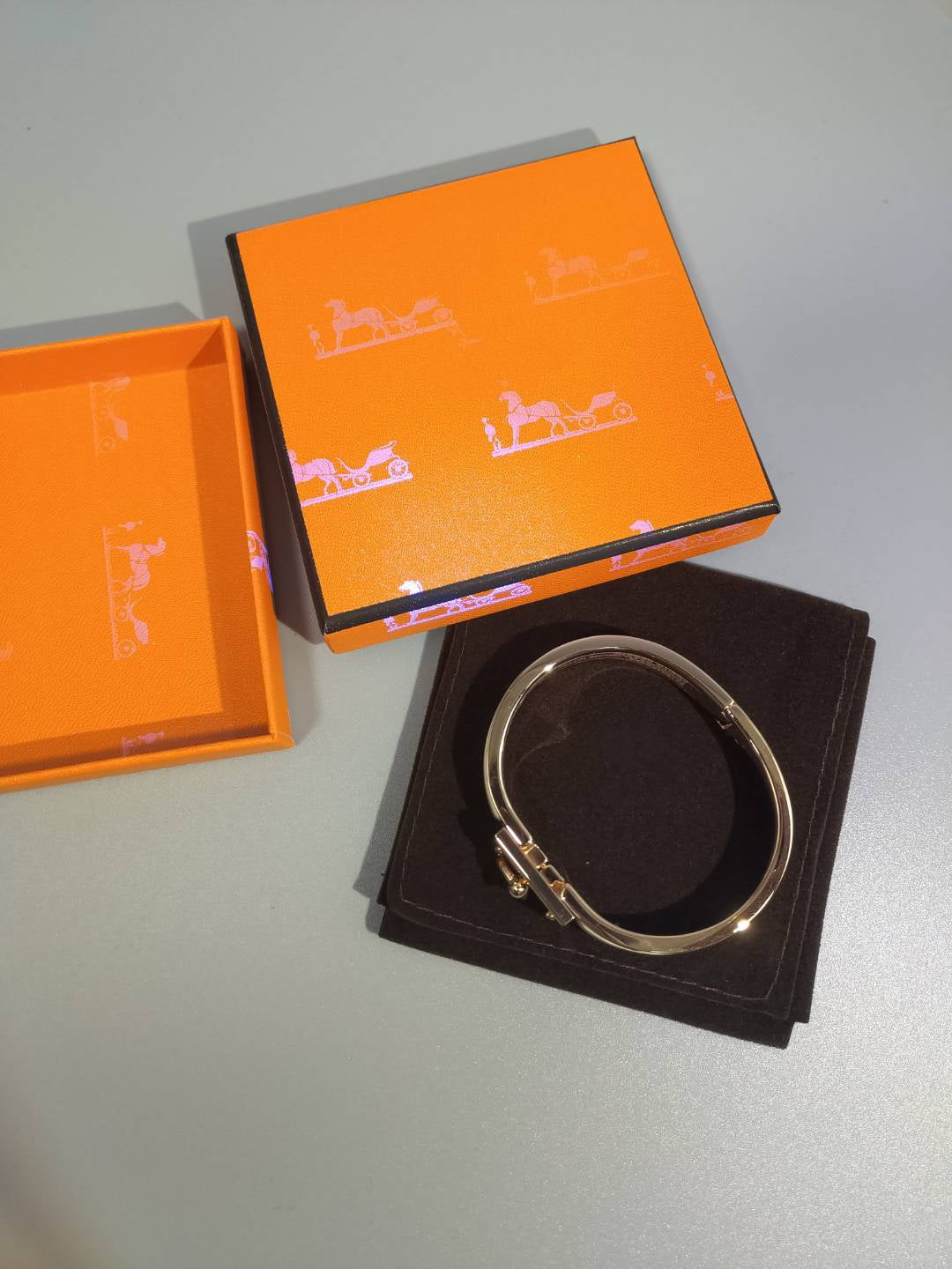 [Elitejewels]H ORANGE ARMBAND 