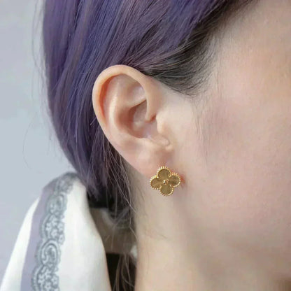 [Elitejewels]CLOVER MEDIUM 1 MOTIFS LASER EARRINGS