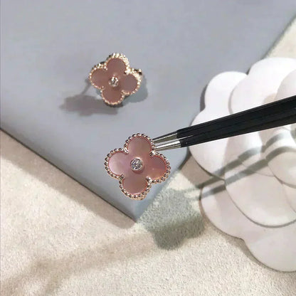 [Elitejewels]CLOVER MEDIUM 1 MOTIFS  PINK MOP DIAMOND EARRINGS