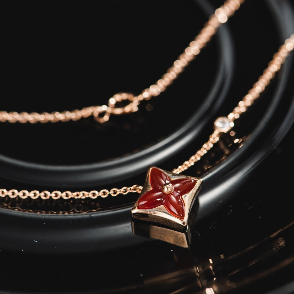 [Elitejewels]STAR NECKLACE PINK GOLD 1 DIAMOND