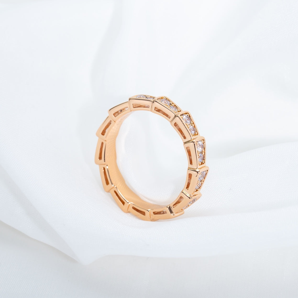 [Elitejewels]SERPENTI RING PINK GOLD DIAMOND PAVED 3MM