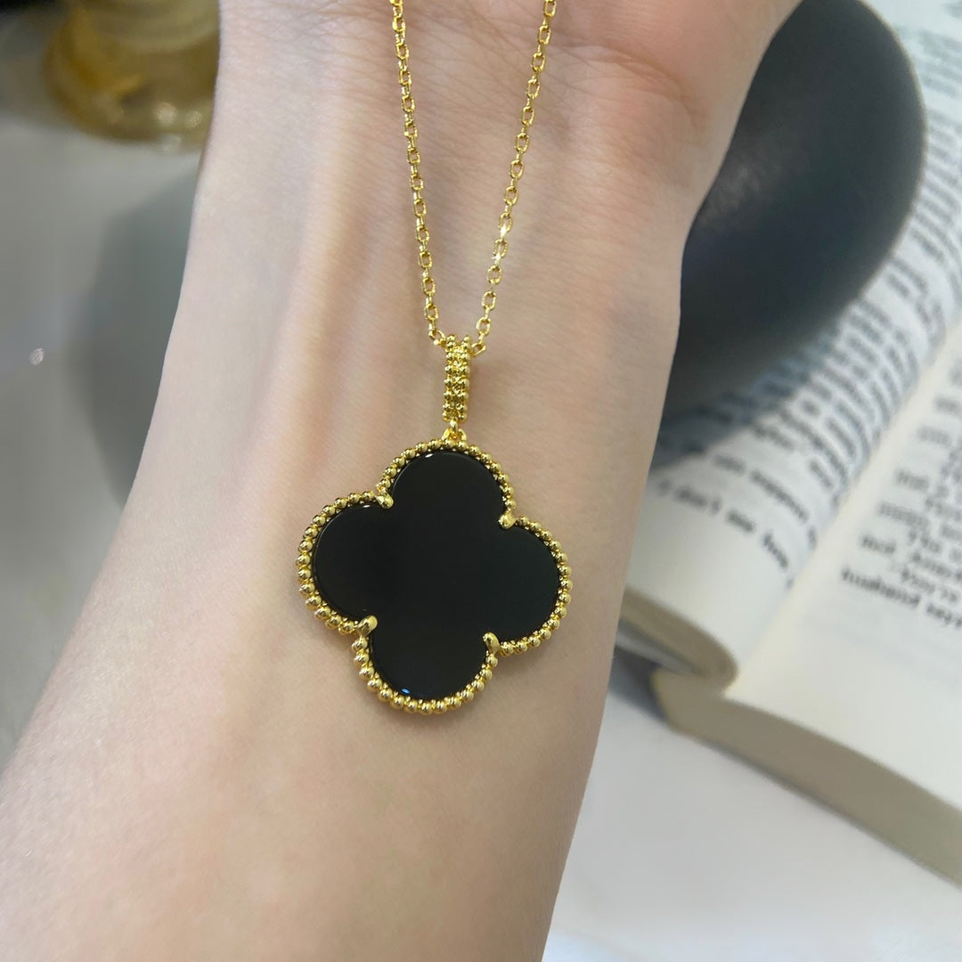 [Elitejewels] KLEEBLATT 25MM HALSKETTE GOLD ONYX