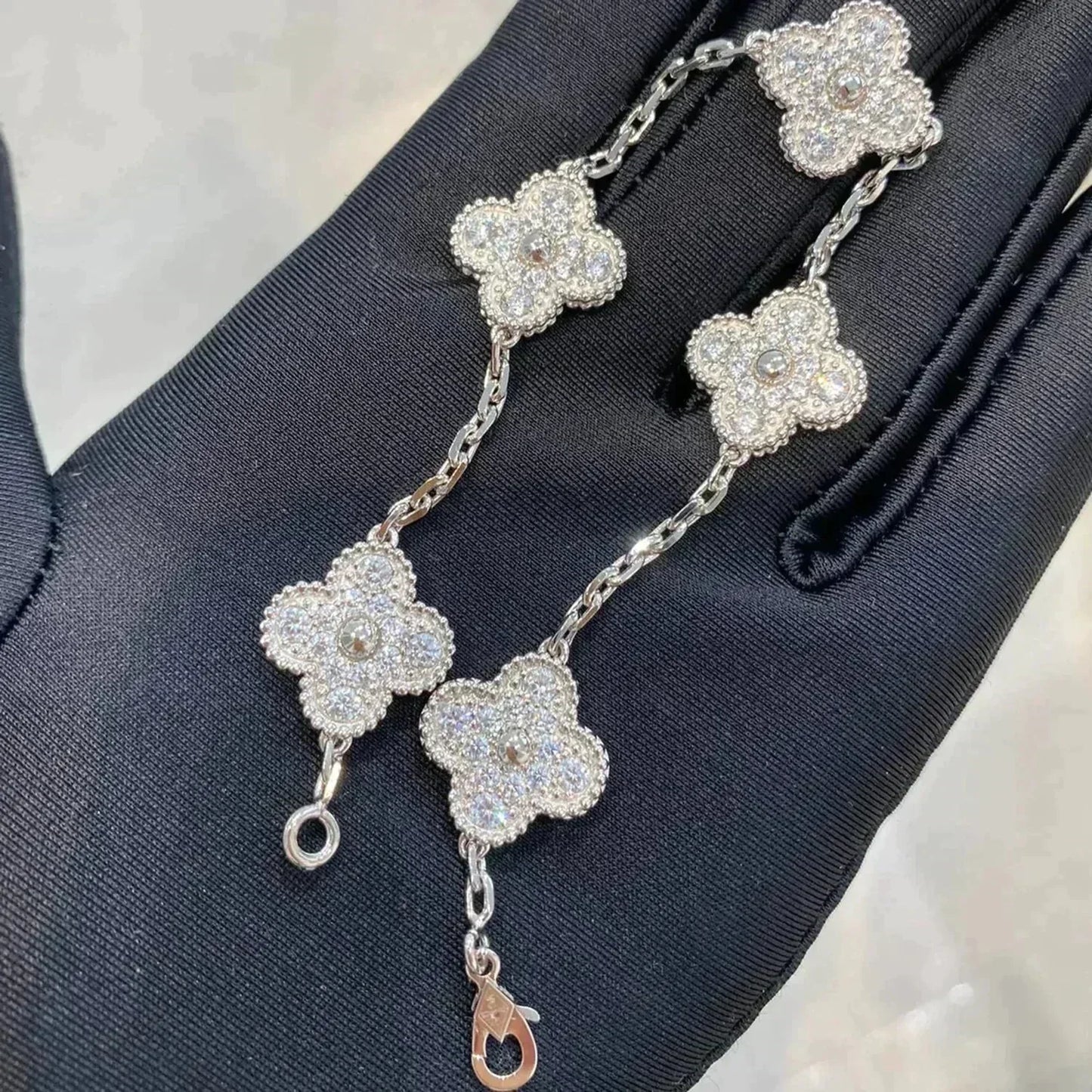 [Elitejewels]クローバー 5モチーフ ダイヤモンドブレスレット シルバー