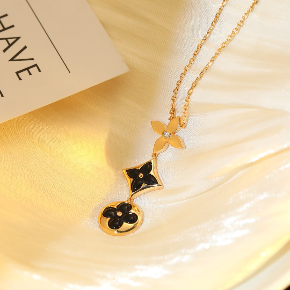 [Elitejewels]STAR AND SUN ONYX PINK GOLD NECKLACE