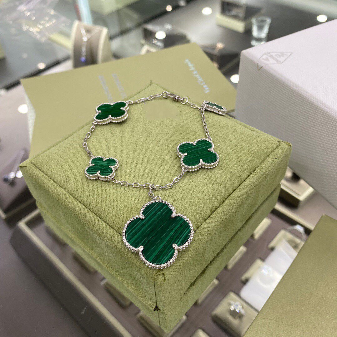 [Elitejewels]CLOVER 5 MOTIFS SIVLER MALACHITE BRACELET