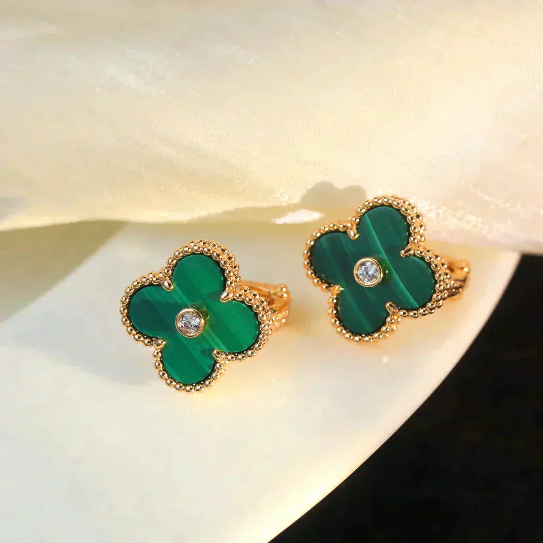 [Elitejewels]CLOVER MEDIUM 1 MOTIFS MALACHITE DIAMOND EARRINGS