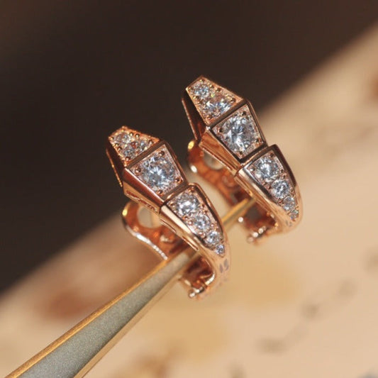 [Elitejewels]SERPENT PINK GOLD DIAMOND EARRINGS