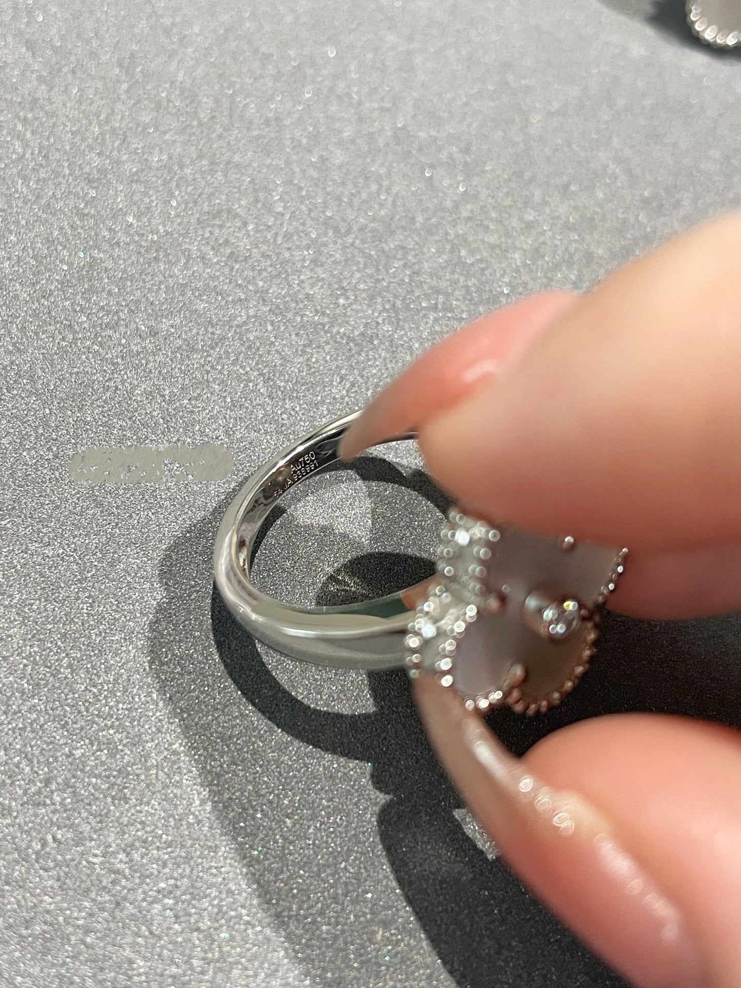 [Elitejewels]クローバー シルバー モップ ダイヤモンド リング