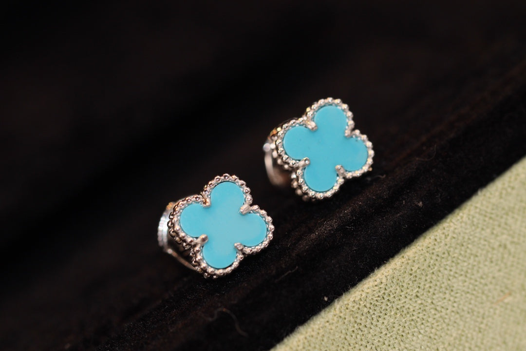 [Elitejewels]CLOVER MINI TURQUOISE SILVER STUD EARRINGS