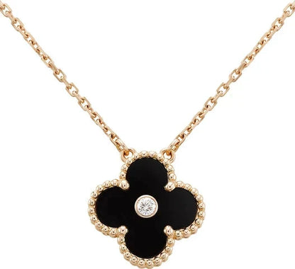 [Elitejewels]CLOVER 15MM DIAMOND ONYX NECKLACE