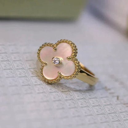 [Elitejewels]CLOVER PINK MOP RING GOLD DIAMOND