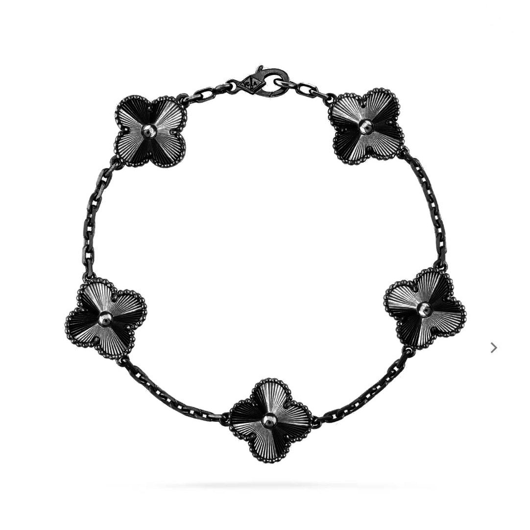 [Elitejewels]CLOVER 5 MOTIF BLACK BRACELET