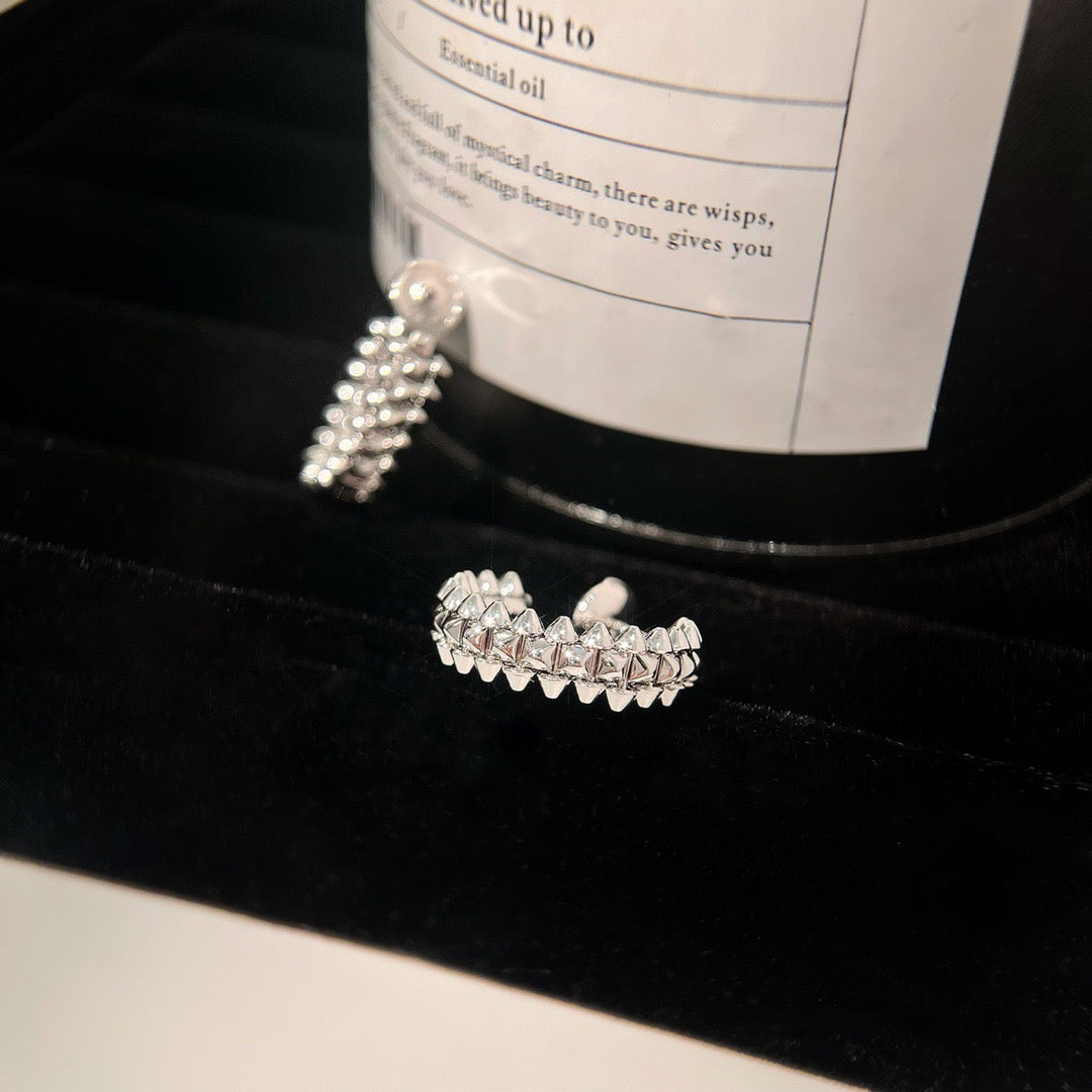 [Elitejewels]CLASH SMALL HOOP EARRINGS