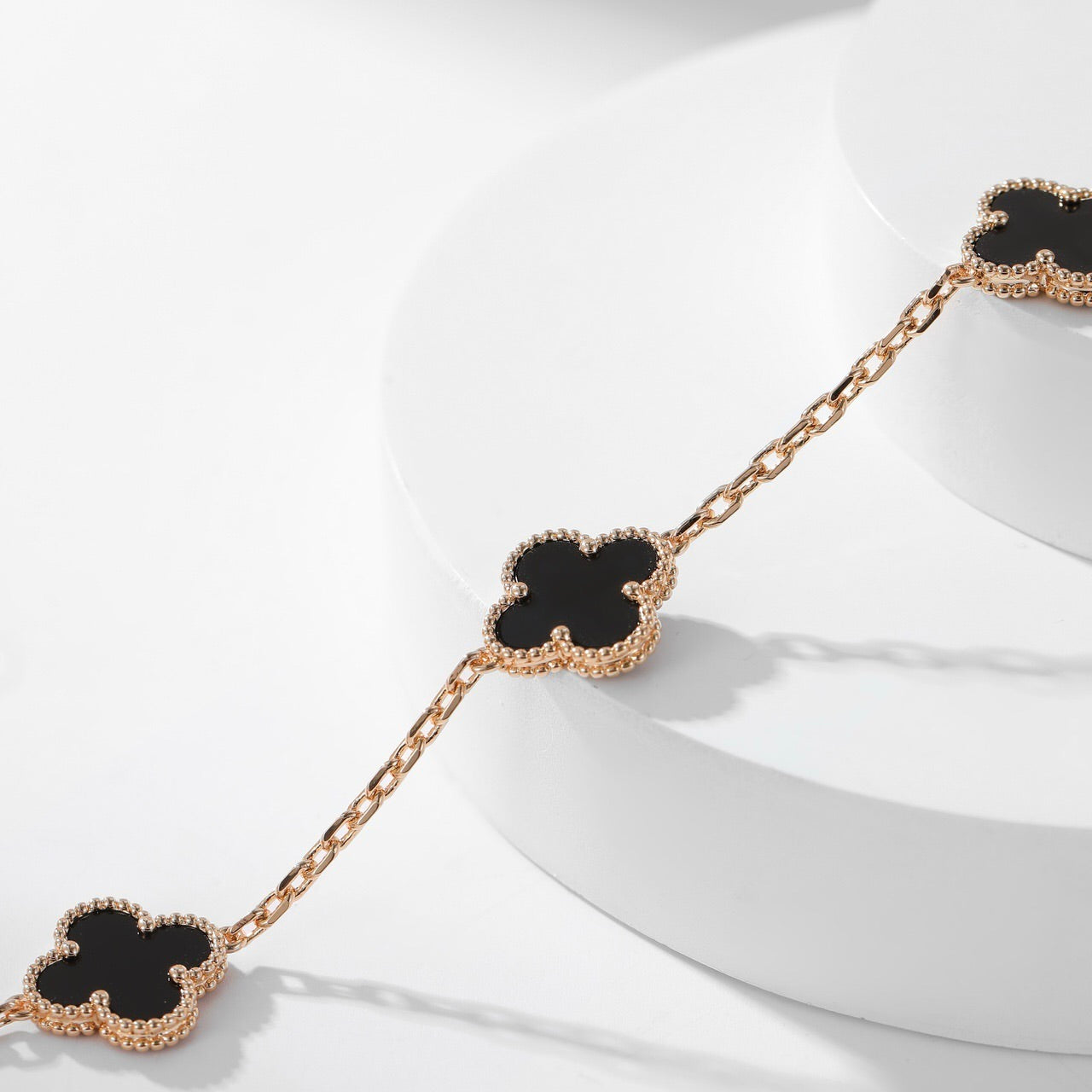 [Elitejewels]CLOVER 10 MOTIFS ONYX NECKLACE