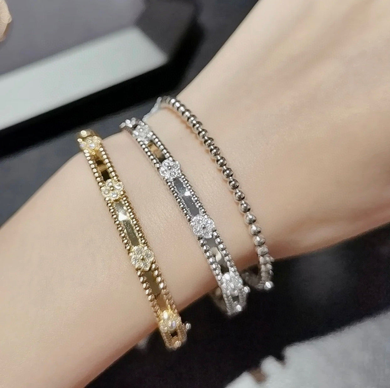 [Elitejewels] KLEEBLATT ARMBAND 4MM DIAMANTEN