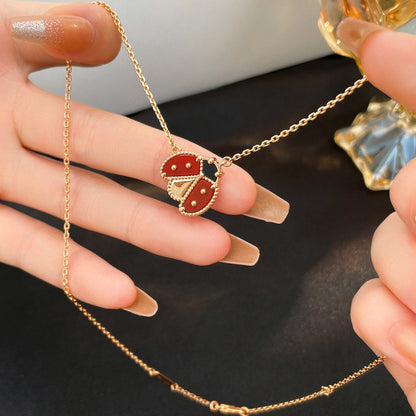 [Elitejewels]LUCKY  CARNELIANS LADYBUG NECKLACE