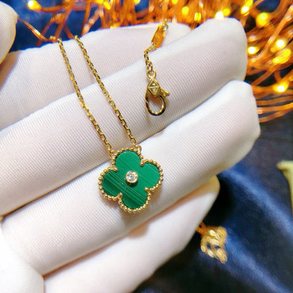 [Elitejewels]CLOVER 15MM DIAMOND TURQUOISE NECKLACE