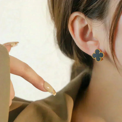 [Elitejewels]CLOVER MEDIUM 1 MOTIFS  ONYX STUD EARRINGS