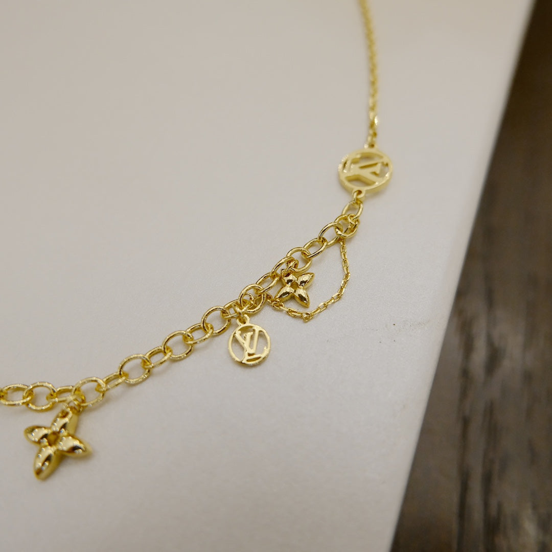 [Elitejewels]BLOOMING SUPPLE NECKLACE BRASS