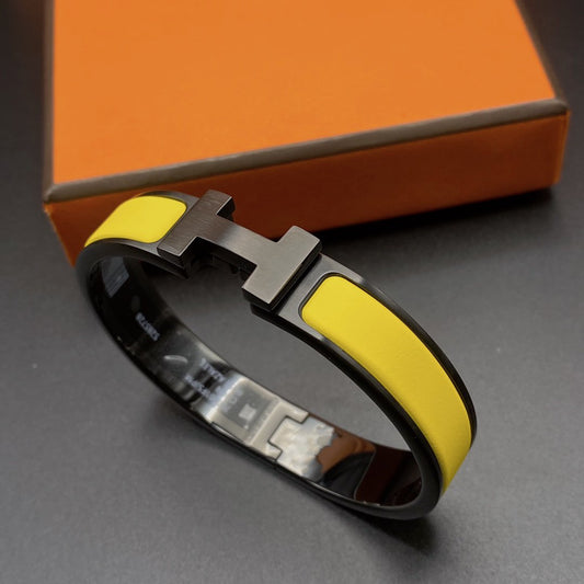 [Elitejewels]CLIC HM SO BLACK YELLOW BRACELET