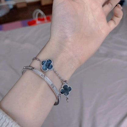 [Elitejewels]CLOVER 5 MOTIF PIETERSITE SILVER BRACELET