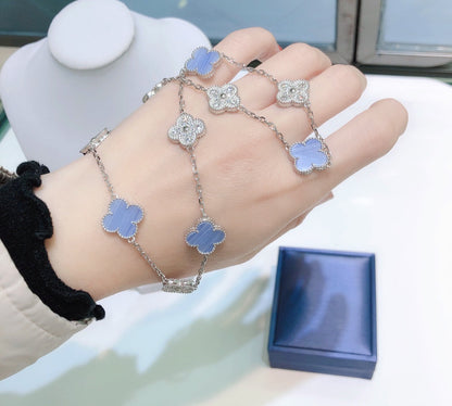 [Elitejewels]クローバー 10モチーフ カルセドニー ダイヤモンド シルバーネックレス