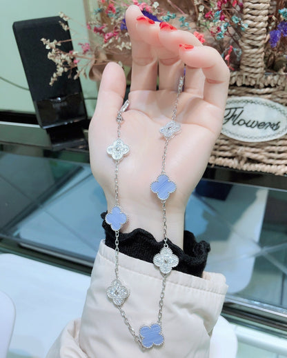 [Elitejewels]クローバー 10モチーフ カルセドニー ダイヤモンド シルバーネックレス